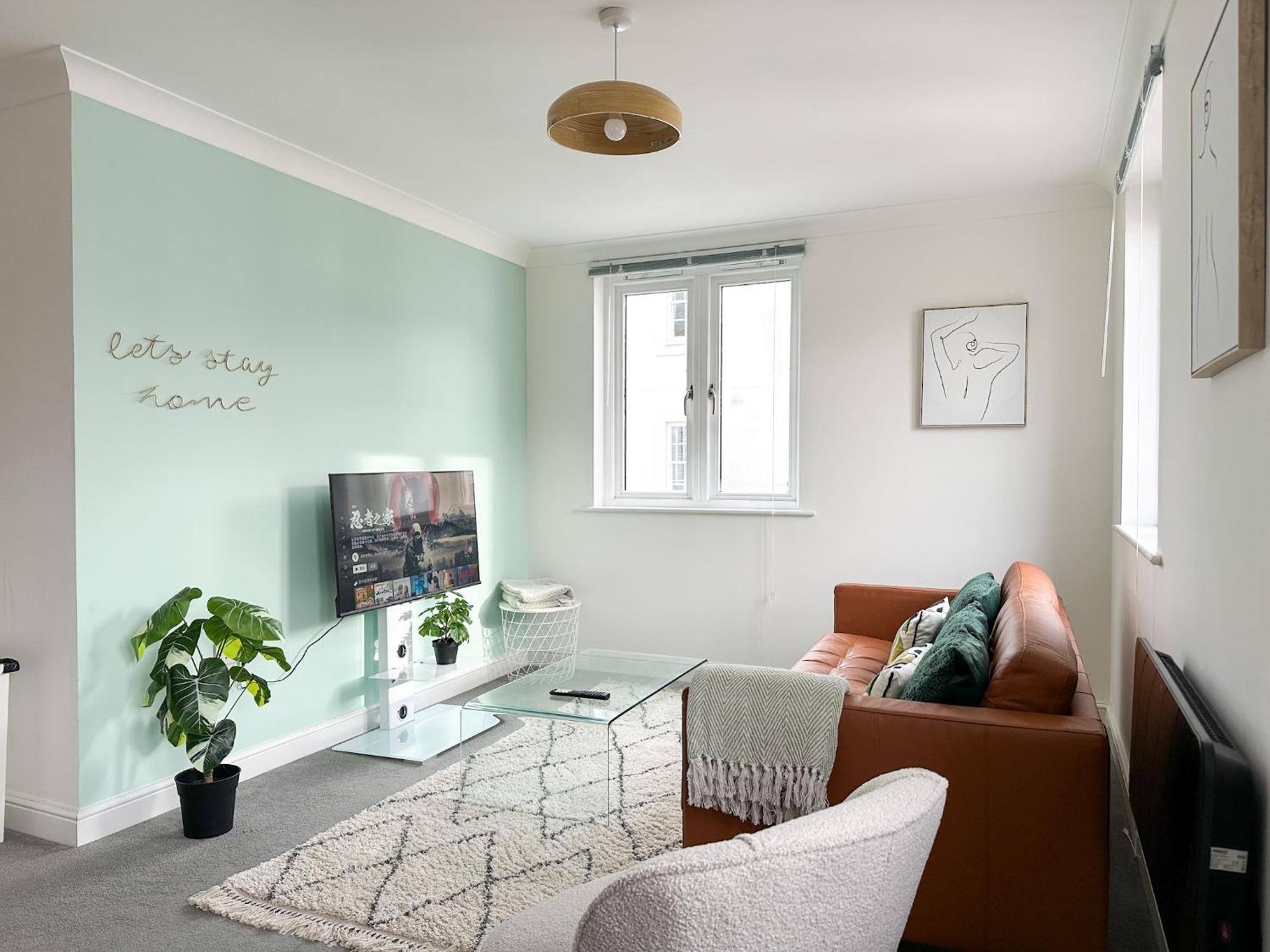 Luxury 2 Bedroom City Centre Apartment - Secure Parking - Amazing Location! カンタベリー エクステリア 写真