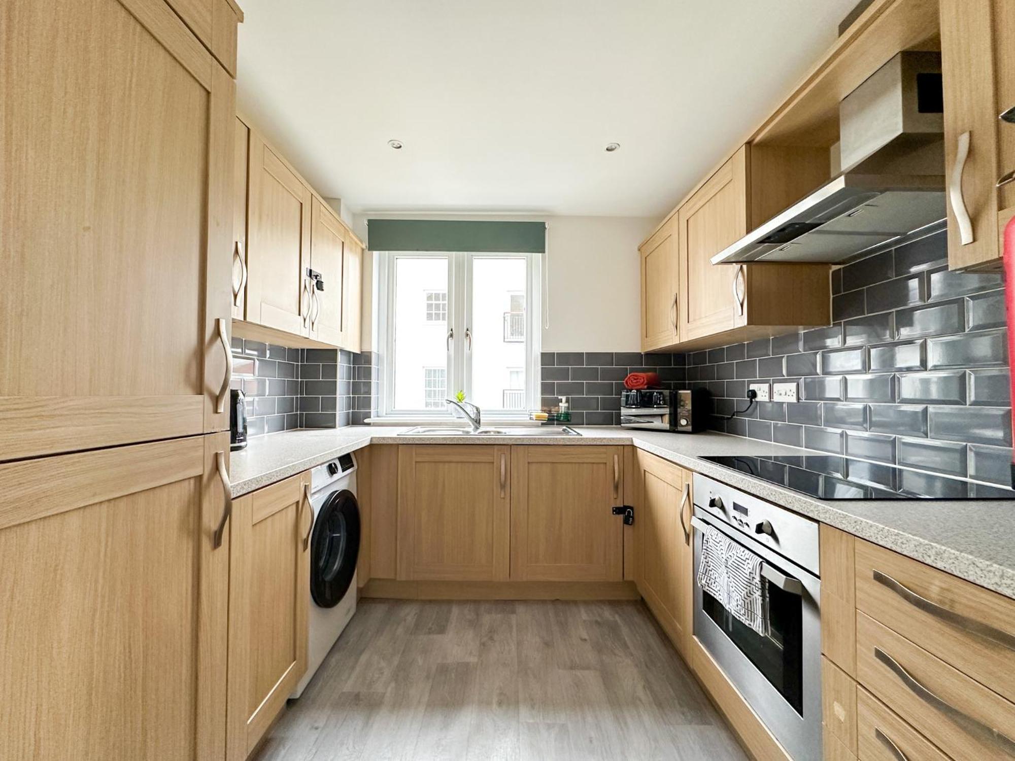 Luxury 2 Bedroom City Centre Apartment - Secure Parking - Amazing Location! カンタベリー エクステリア 写真